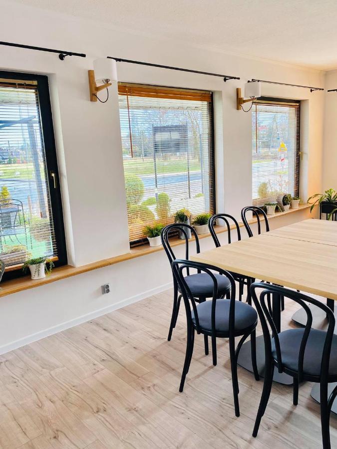 Hotel Astra Tajemniczy Ogrod Poznań Eksteriør billede